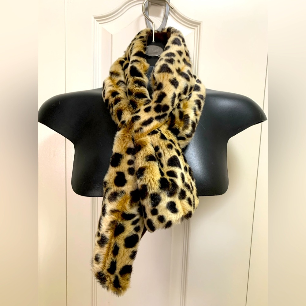 Parkhurst Cotton Faux Fur Knit Back Cheetah Leopard Print Slip Knot